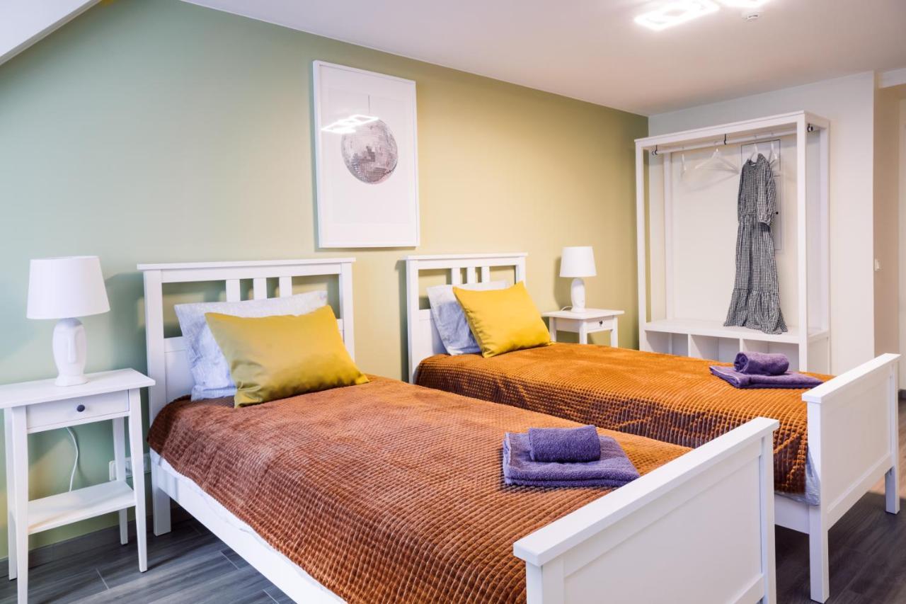 Rothko Apartment/8 Guests/4Bedrooms/Riga Old Town Екстериор снимка