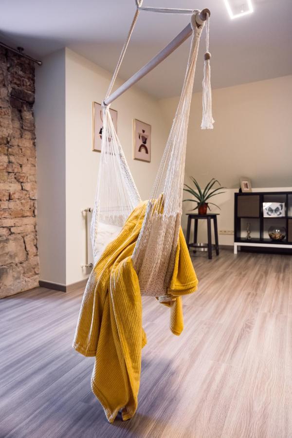 Rothko Apartment/8 Guests/4Bedrooms/Riga Old Town Екстериор снимка